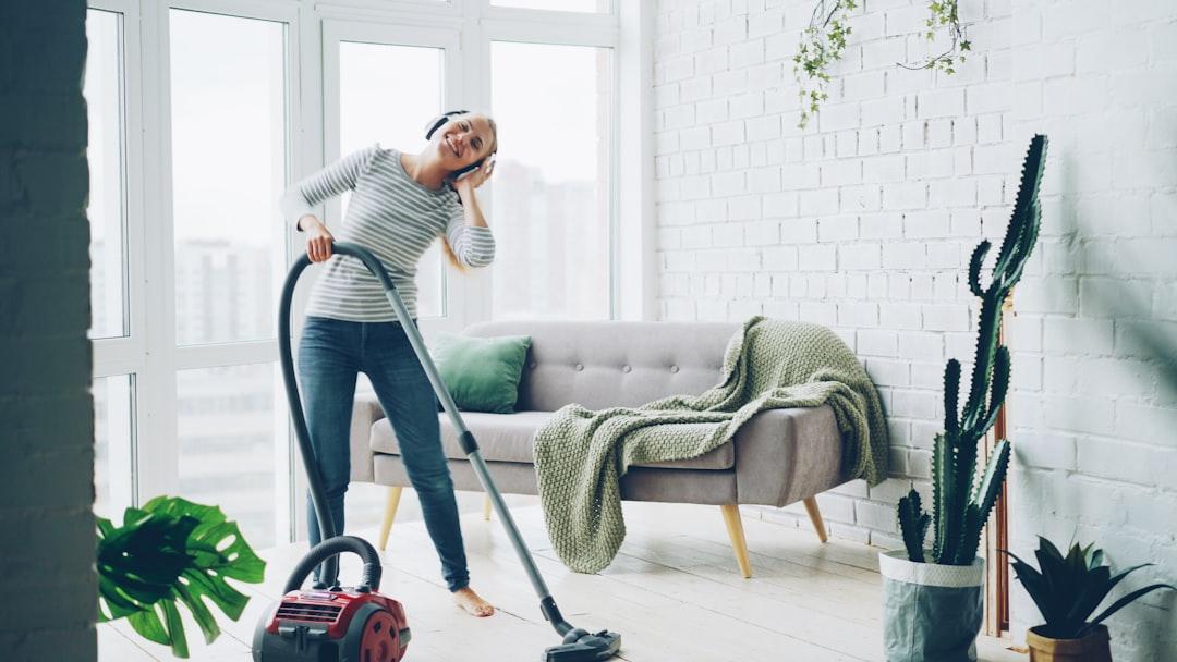 Move In / Move Out Cleaning Services